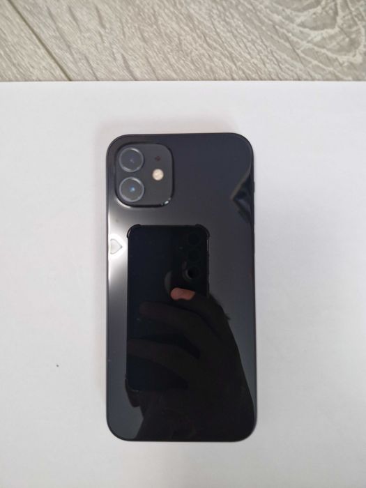 iPhone 12 64GB + Apple Watch SE 2 40mm, baterii 96%, garanție Apple la ceas