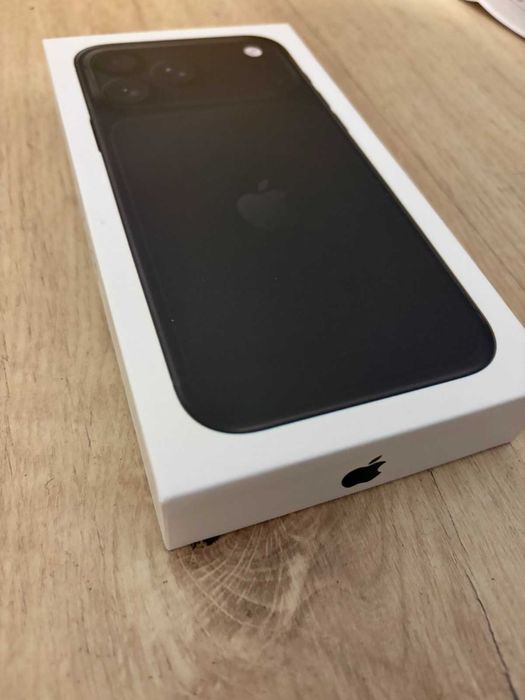 НАЛИЧЕН! Apple iPhone 18 Pro Max 1TB Black Гаранция!