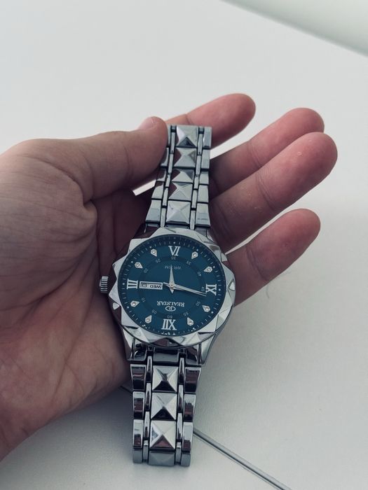 часы мужскиеееее