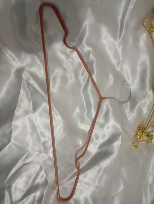 Вешалки 3вида. Для платков и платья