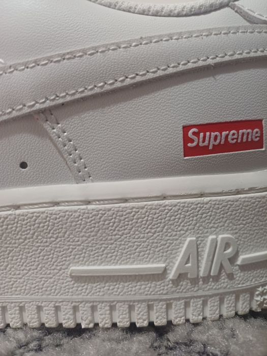 White AirForce 1 x Supreme