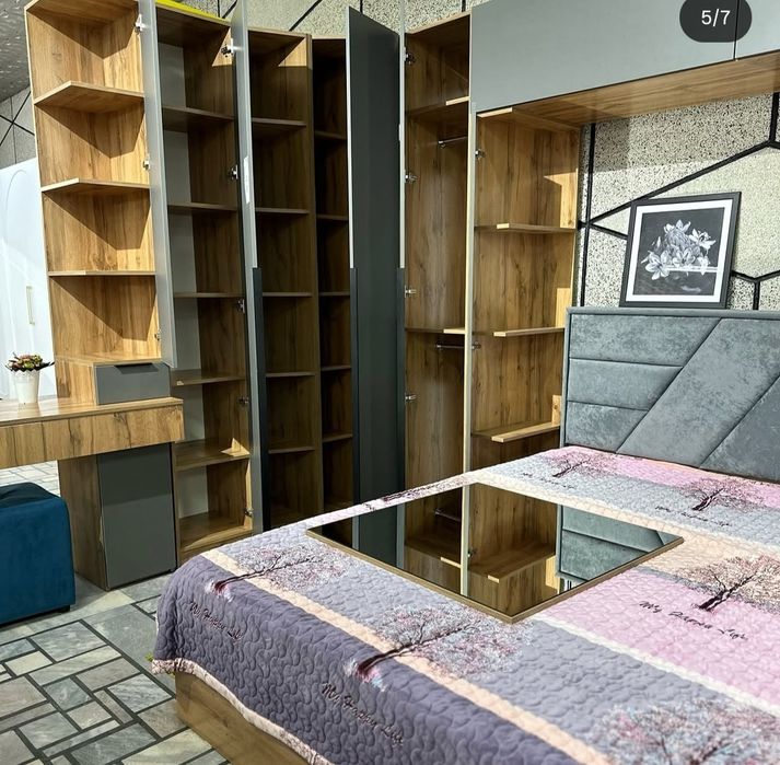 Продам гарнитур Лондон