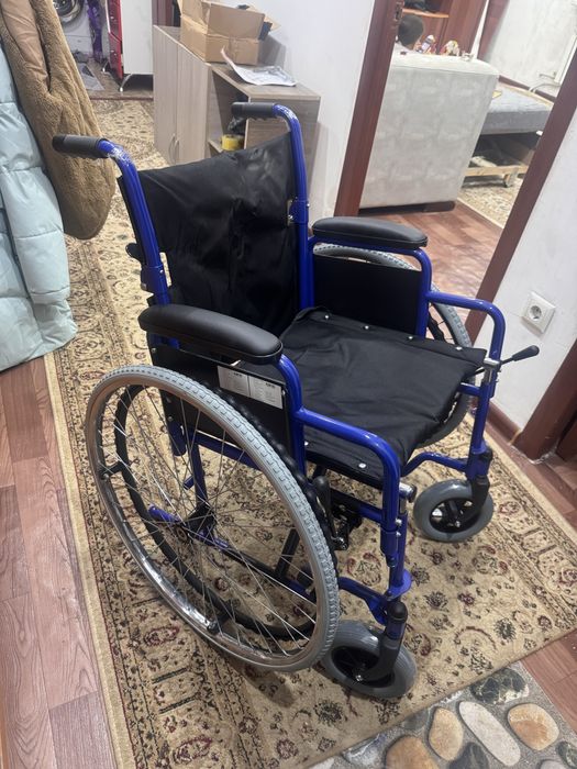 Инвалидная коляска