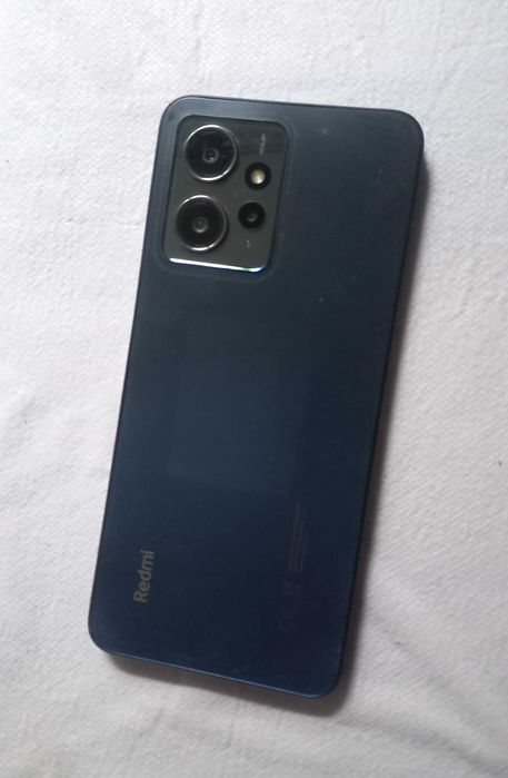 Продается смартфон