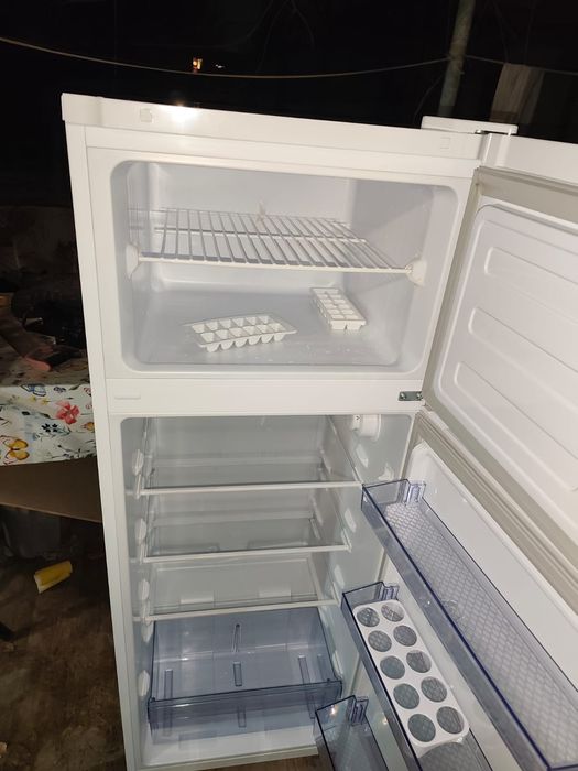 Холодиник Беко новый