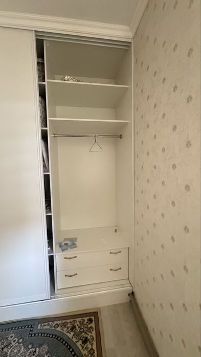 Шкаф для спальной и прихожей