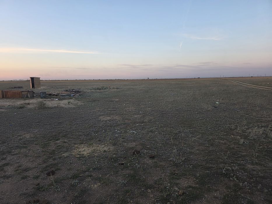 Сдам 25 соток земли и дом
