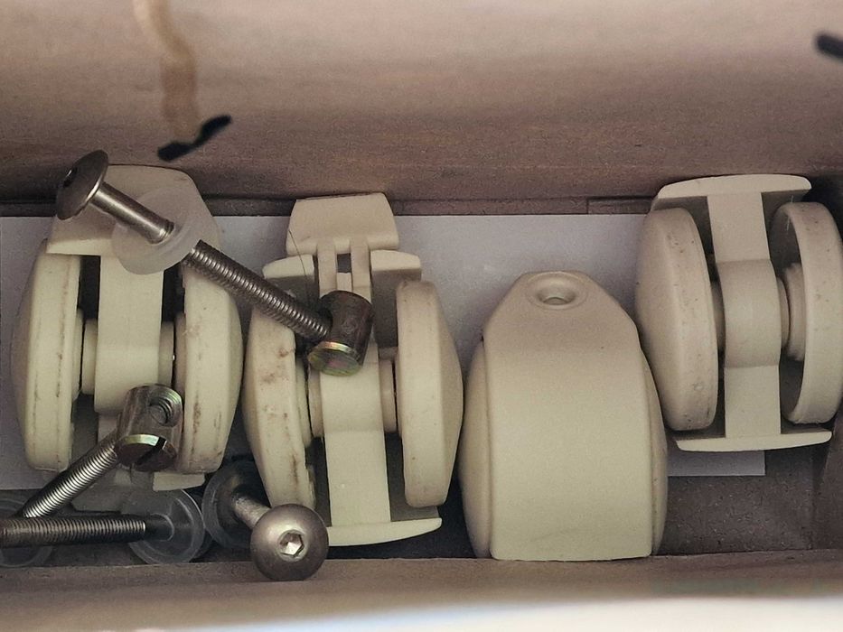 Детска кошарка BABY ITALIA с матрак Magniflex - РАЗГЛОБЕНА!