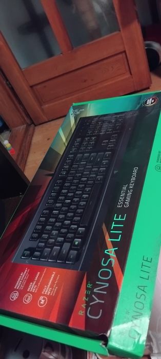 Tastatura razer cynosa lite rgb