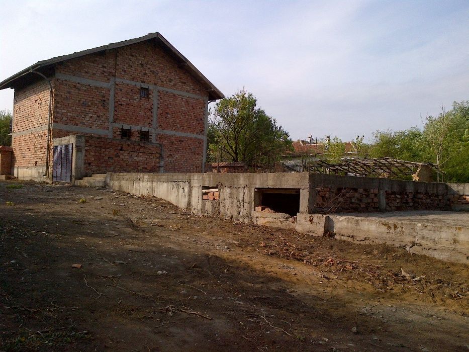 Продава се Къща в с. Ленково, Област Плевен - 700 кв.м за 115 €/кв.м - Снимка #12