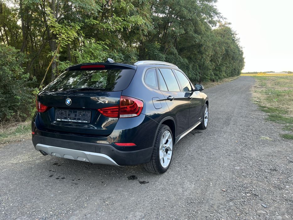BMW X1 2015 — imagine 4