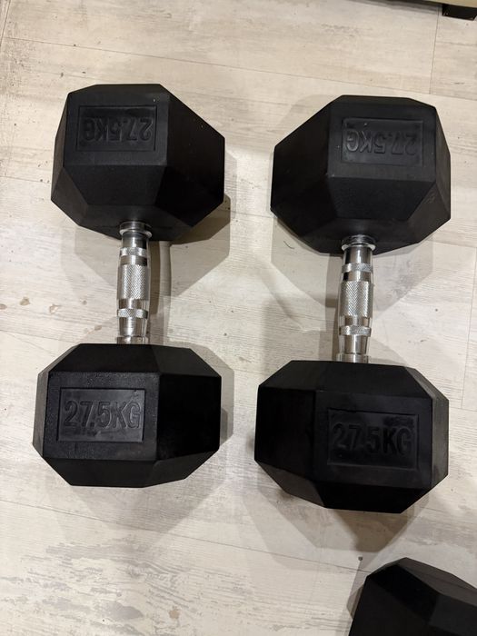 Хексагонални дъмбели 2.50€ кг