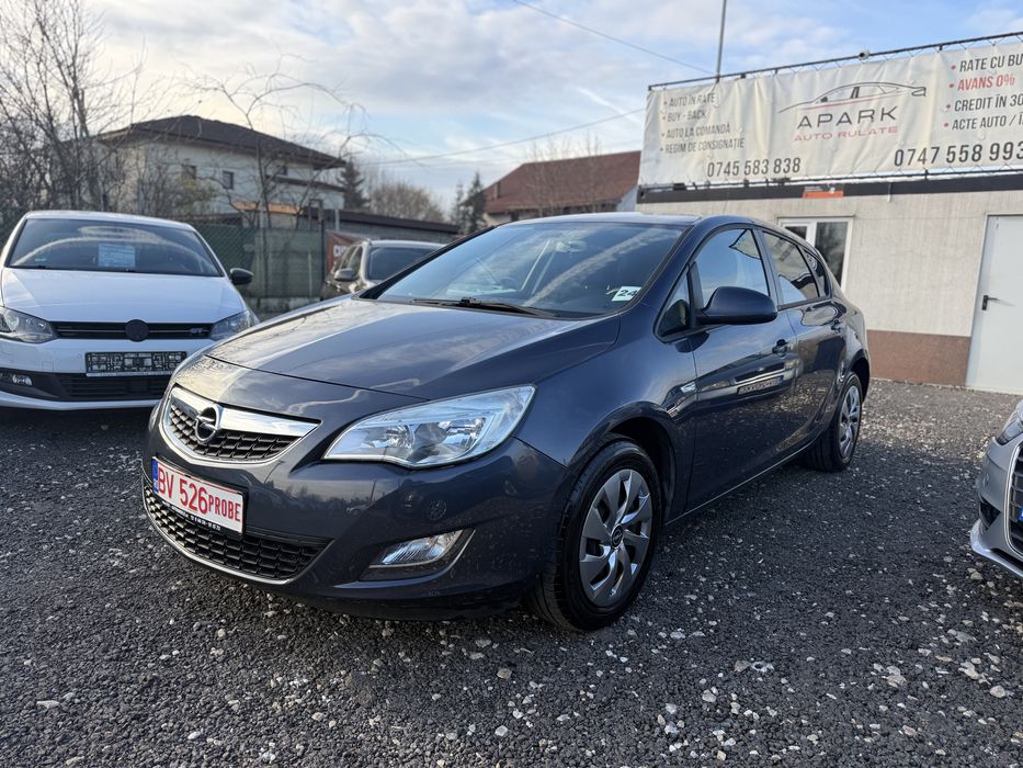 Opel Astra J  / 2010 / benzina / euro 5 / credit / rate /