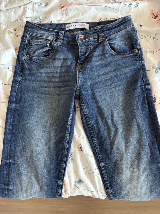 Дънки ниска талия от Bershka