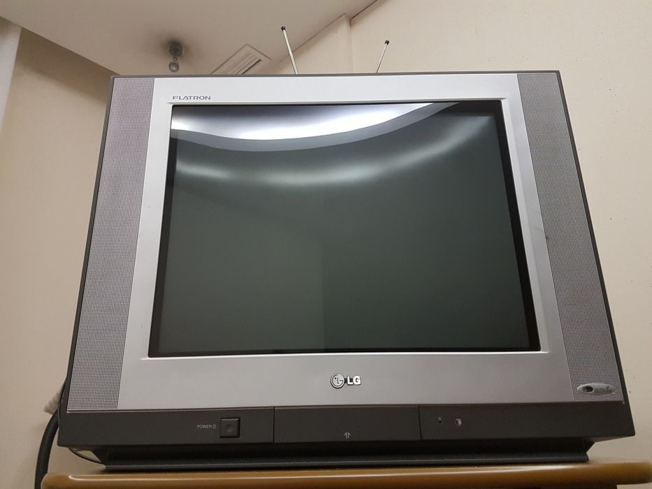 Телевизор LG классика