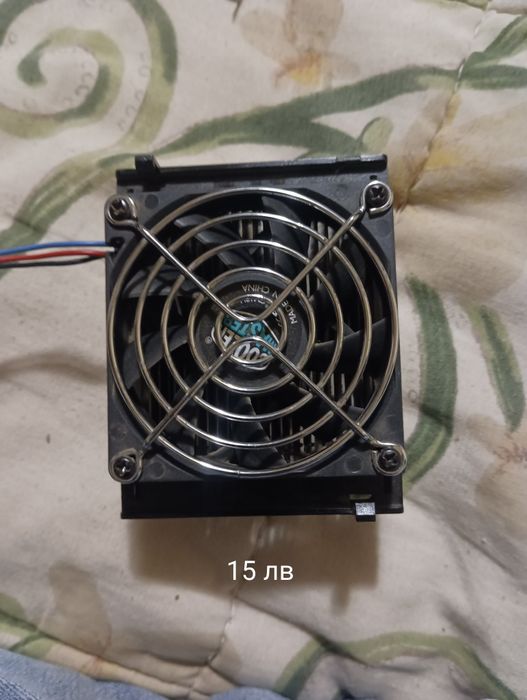 Продавам части за компютър