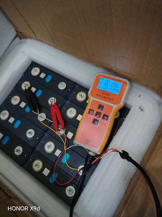 LiFePo4  Tester  (RS3563)