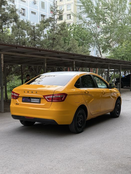 •Vesta 1.6L MT 2019 (Gen bor)•