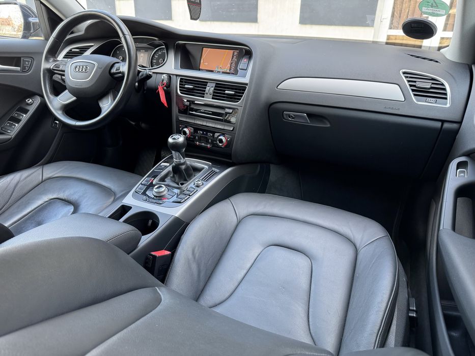 Audi A4 B 8,5-S-Line  2.0 Tdi An 2015, Euro6, Distronic-Bi- Xenon-Led- Navi 3d