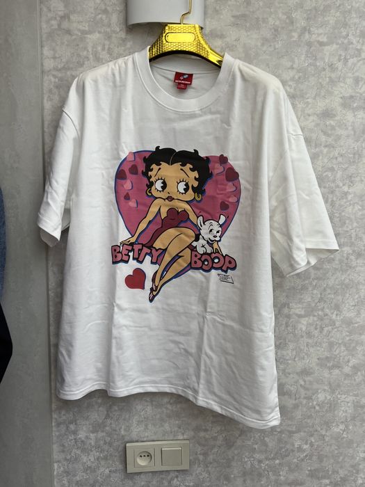 Futbolka betty boop