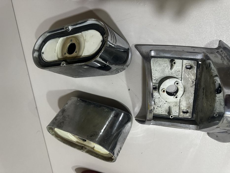 Продаются фары от машины чайка в нормальном состоянии