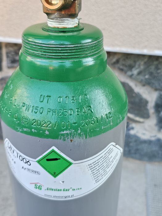 Празна бутилка от аргон . 8L или 11.2кг..