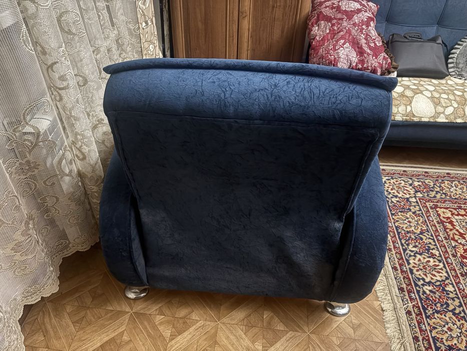 Кресло …………………..