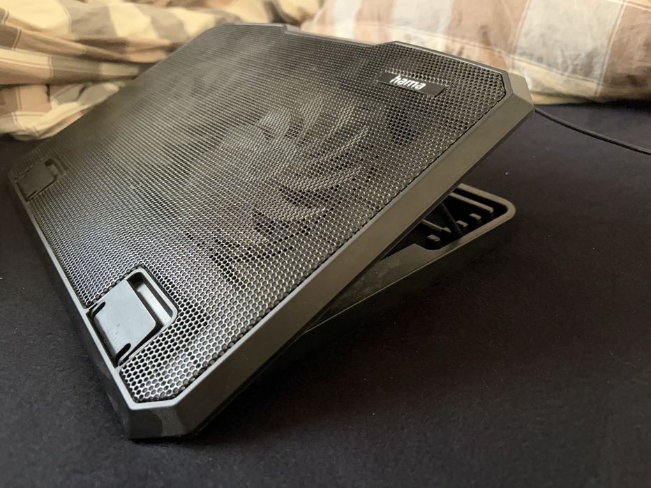 Laptop gaming HP Pavilion 15 + cooling pad + tastatura wireless
