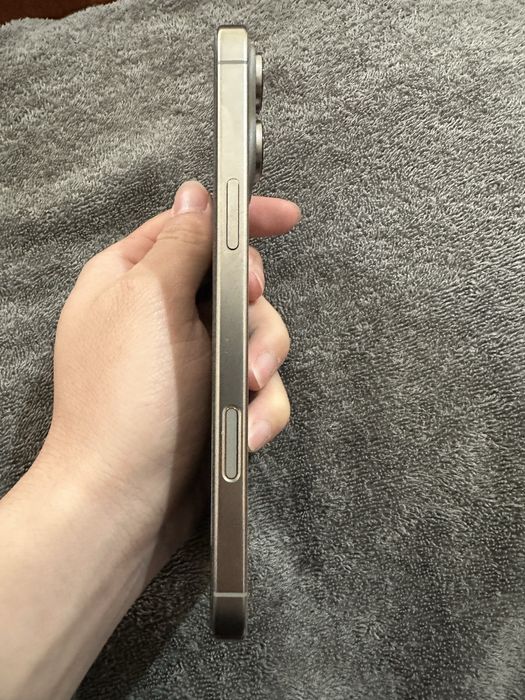 Iphone 16 PRO MAX  256/100