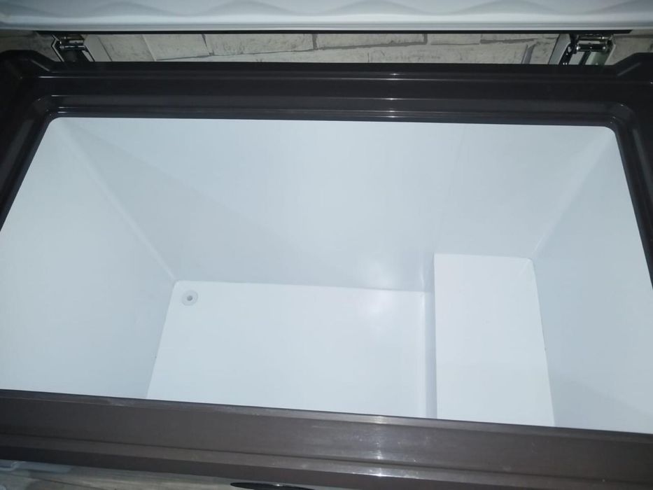 Продам морозильник