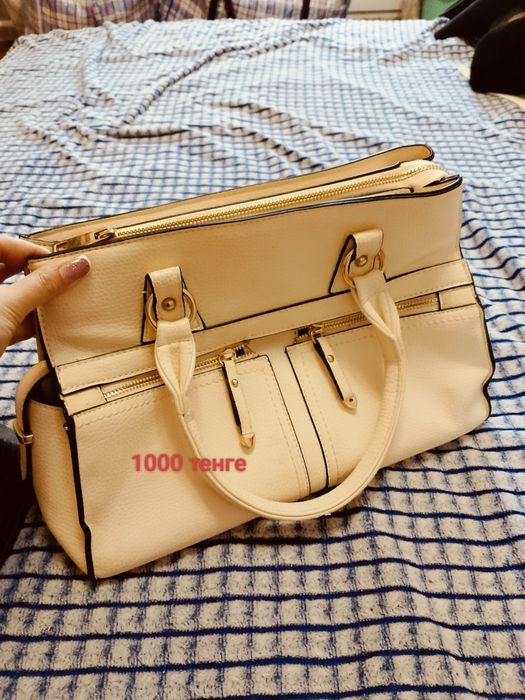 Отдам вещи в отличном состоянии