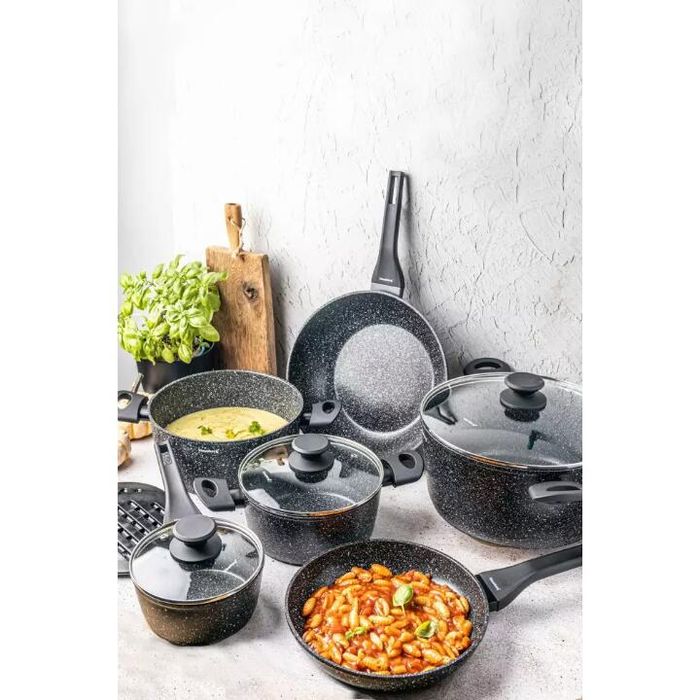 Set oale cu capac si tigai de inalta calitate, aluminiu turnat, strat