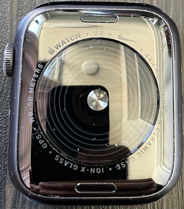 Iphone 11 с aplle watch SE Nike