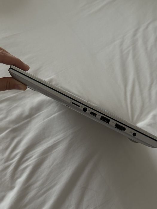 Ноутбук ASUS VivoBook K513E