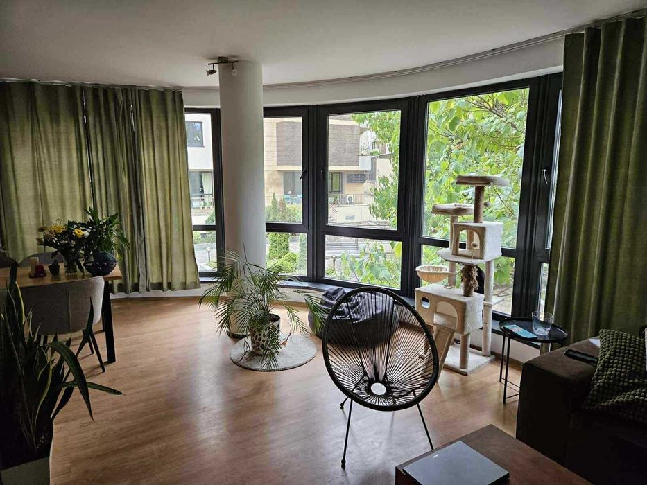 Дава се под наем Тристаен апартамент в София, Център - 150 кв.м за 1151 € - Снимка #3