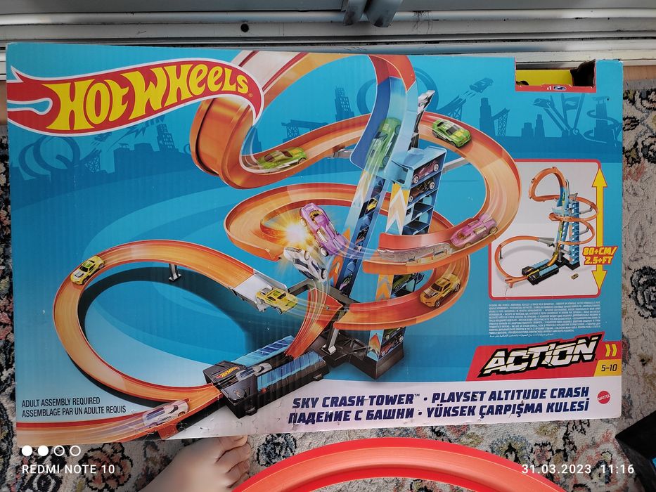 Hot wheels (хот вилс)