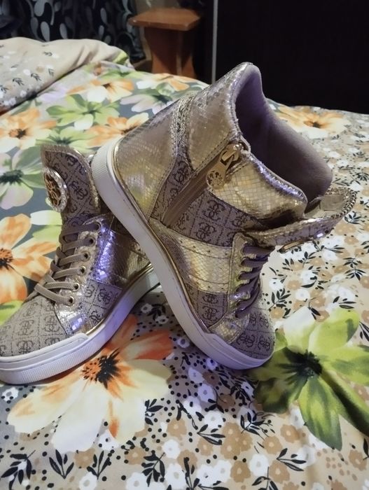 Vând geantă lovis vuitton originala