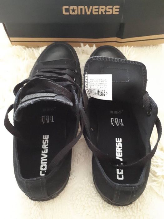 Teniși  Converse