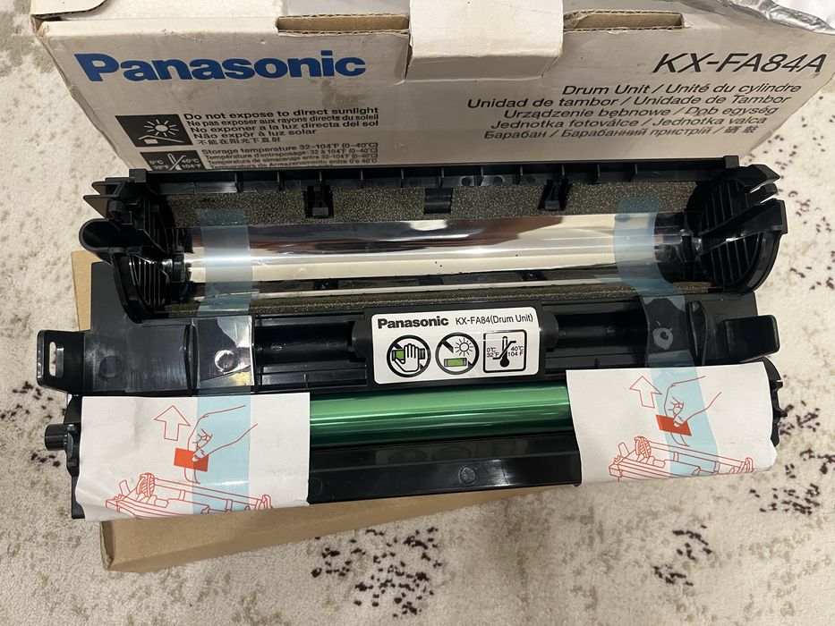 Продам принтер ксерокс и катридж