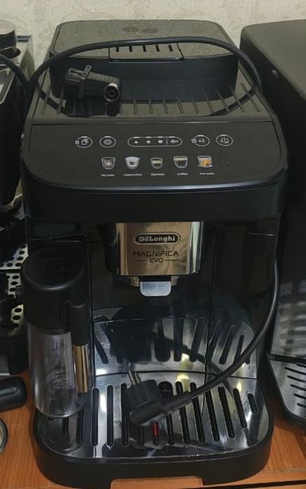 Автоматическая Кофемашина Delonghi