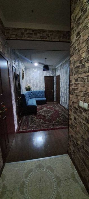 Ижарага қизлар қўяман мўлжал Корзинка ва Навоий инновациялар универ.ти