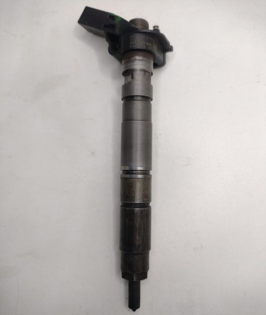 Injector  059130277S Volkswagen VW Touareg generatia 1 7L seria
