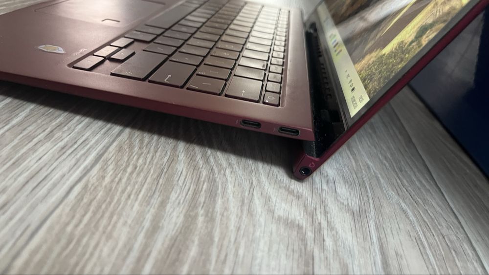 ASUS ZENBOOK S  в хорошем состоянии