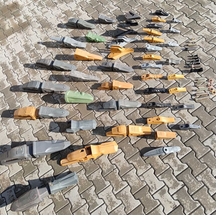 Dinti Cupe pt Mini Excavatoare