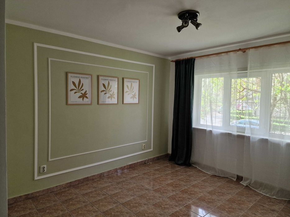 BIROU / SPATIU COMERCIAL de inchiriat,  str. REPUBLICII, 18 mp