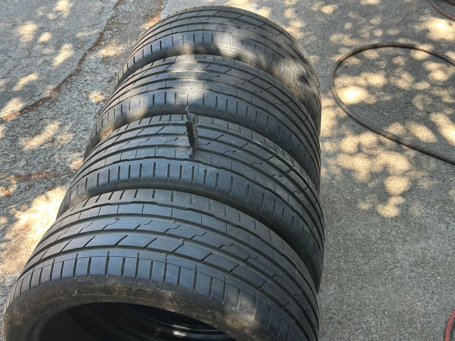 4бр. летни гуми 235/40/19 Hankook Ventus S1Evo3