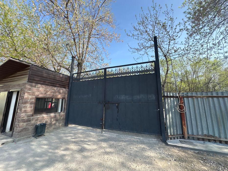 Ворота металлические распашные