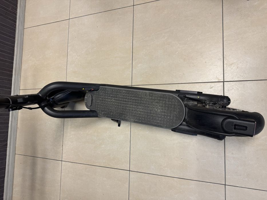 тротинетка xiaomi NAVEE N65