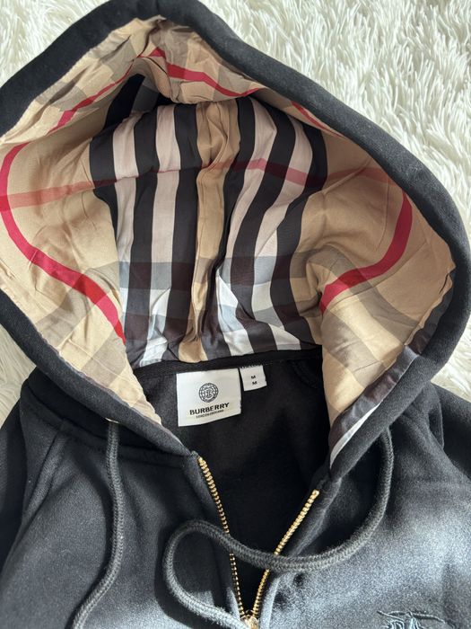 Hanorac Burberry(unisex) Marimea: M pentru femei (XS bărbati)