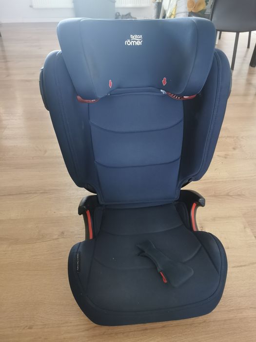 Vând Scaun Auto pentru copii Britax